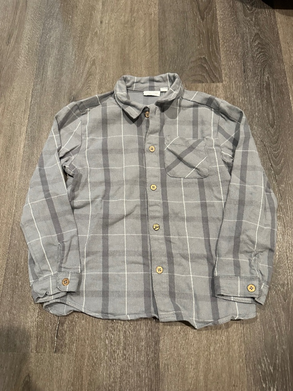 Jamie Kay 7 thin flannel button down